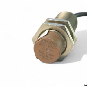 siemens-3RG4023-0JB00-inductive-proximity-sensor-(Used)-2