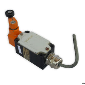 siemens-3SE3-120-1G-safety-position-switch-(Used)