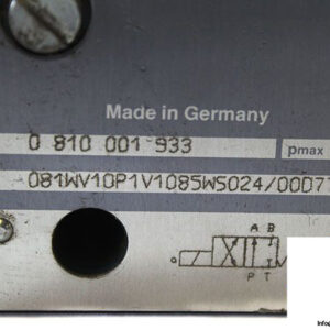 bosch-0-810-001-933-directional-control-valve-1