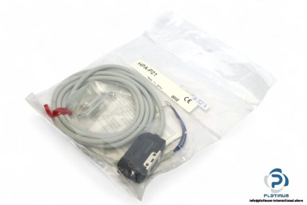 yamatake-HPA-P21-polarized-retro-reflective-sensor-new