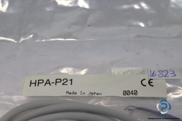 yamatake-HPA-P21-polarized-retro-reflective-sensor-new-2