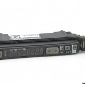 keyence-FS-N15CP-digital-fiber-optic-sensor(used)-1