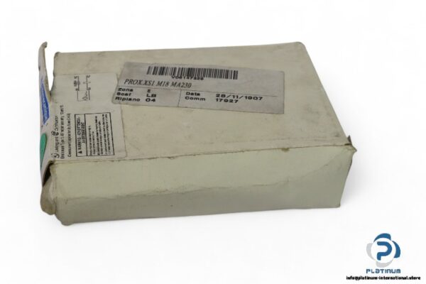 telemecanique-XS618B1MAL2-inductive-sensor(new)-4
