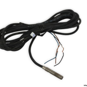telemecanique-XS1-N05PA311-inductive-proximity-sensor-(new)