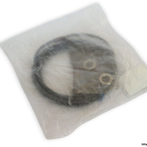 omron-E2A-M12KS02-WP-C1-cylindrical-proximity-sensor(new)