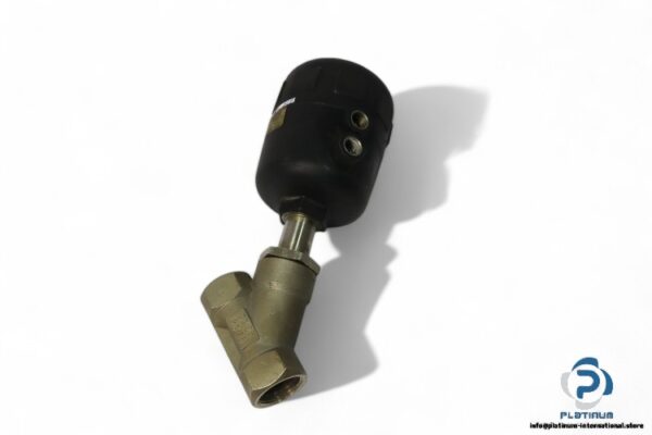 Burkert-2002-A-25.0-PTFE-VA-G1-angle-seat-valve(used)