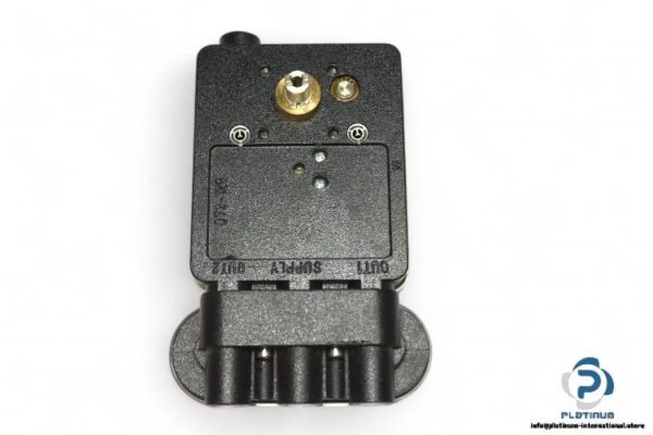 omc-R99P-rotary-analog-valve-positioner(new)-1