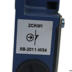 telemecanique-ZCKM1-limit-switch-(new)-1