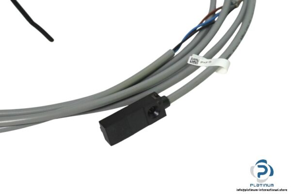 pepperl-fuchs-NBN4-F29-E2-inductive-sensor-(new)-1