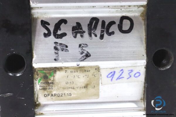 pneumax-OFAPO21.15-compact-cylinder-(used)-1