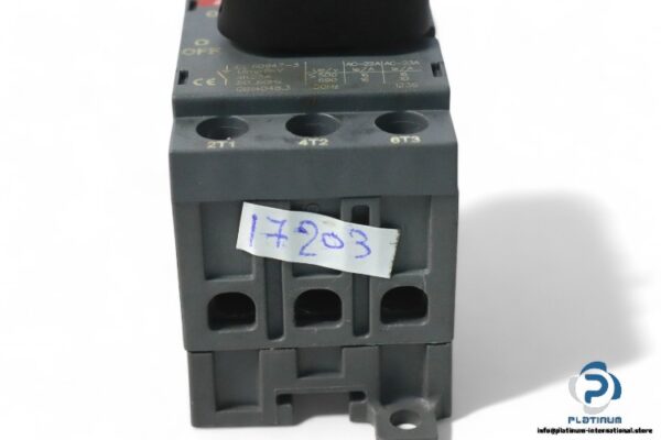 abb-OT16F3-switch-disconnector-used-3