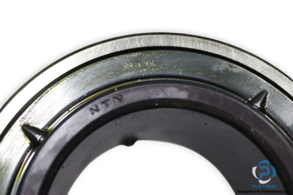 nsk-UCFL-210-oval-flange-ball-bearing-unit-new-4