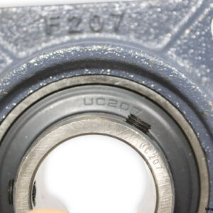 es-UCF207-four-bolt-square-flange-unit-new-3