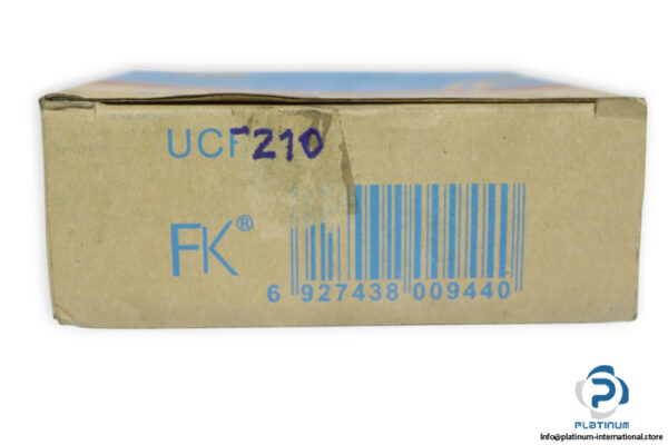 fk-UCF210-four-bolt-square-flange-unit-new-carton-4