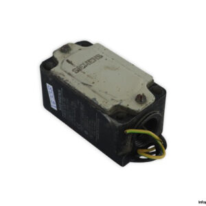 siemens-3SE3-120-1G-safety-position-switch-body-(Used)