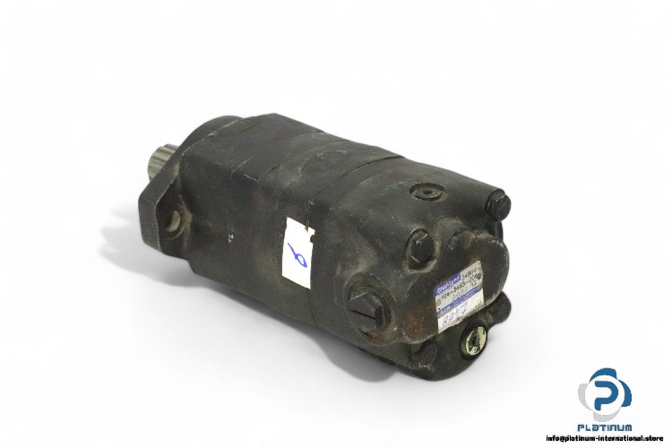 char-lynn-104-3465-006-hydraulic-motor(used)-1