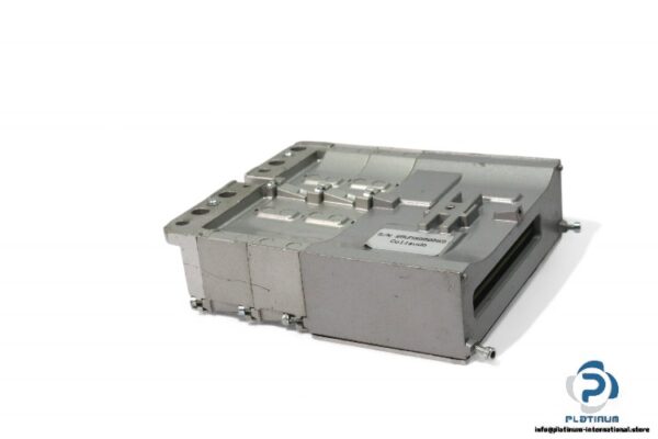 camozzi-3F8-2A-0-GAD-BT43M-valve-island-series-(used)-1