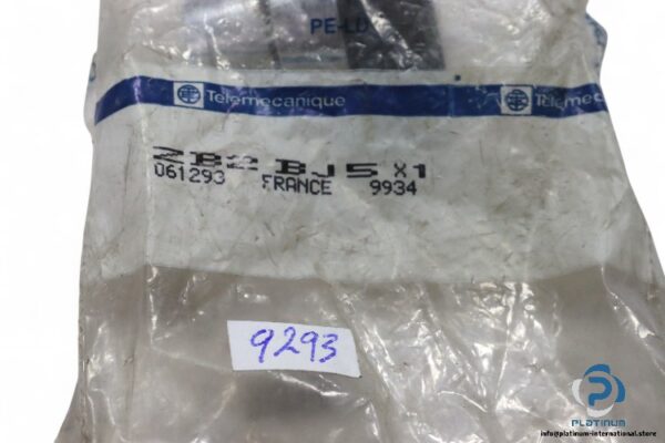 telemeccanique-ZB2BJ5-selector-switch-head-(new)-1