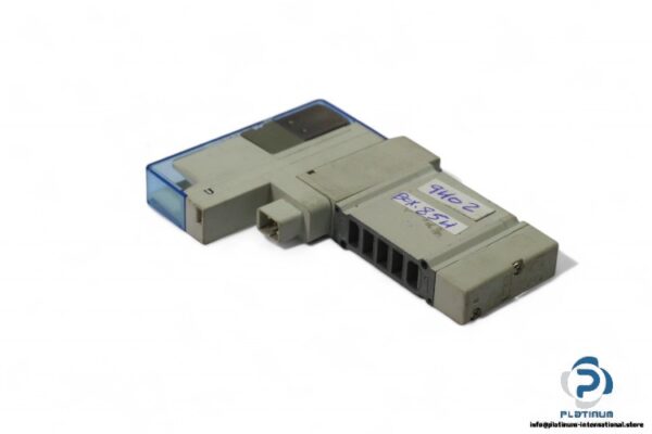 smc-SY3100-5UF1-solenoid-valve-(used)