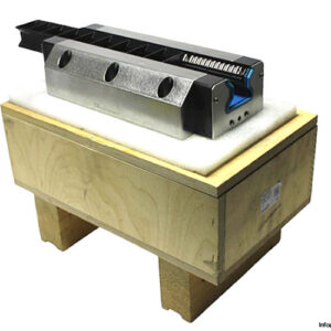 rexroth-R185462210-roller-runner-block-new-carton