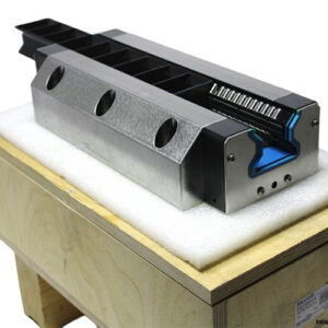 rexroth-R185462210-roller-runner-block-new-carton-1