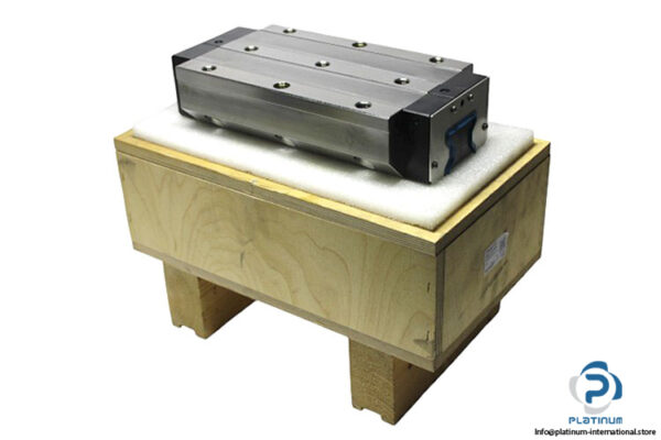 rexroth-R185462210-roller-runner-block-new-carton-2