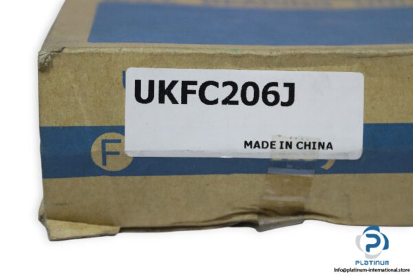 koyo-UKFC206-J-round-flange-ball-bearing-unit-new-carton-4