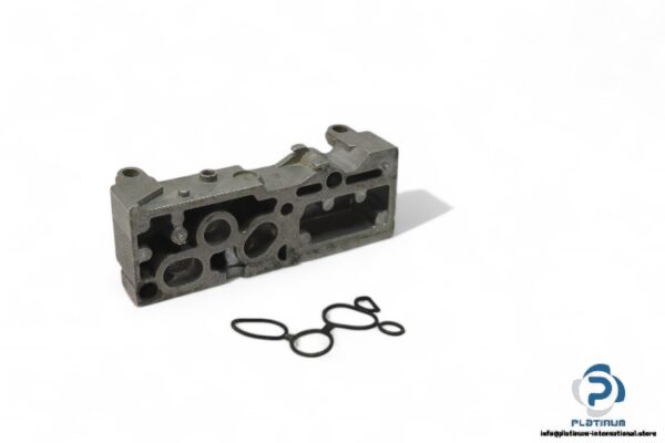 bosch-0-821-743-013-manifold-subbase-(Used)