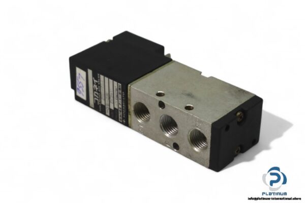 Koganei-200-4EI-39-SR-single-solenoid-valve(used)-1