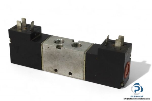 Koganei-200-4EI-39-SR-double-solenoid-valve(used)