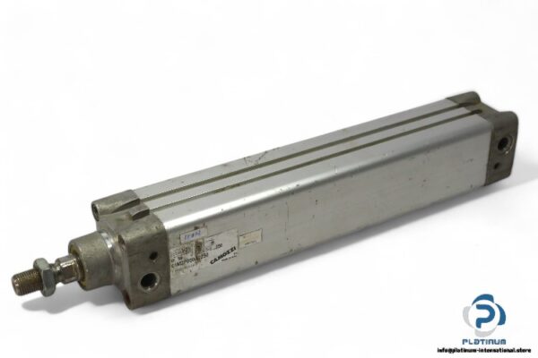 camozzi-61M2P050A0250-pneumatic-cylinder(used)