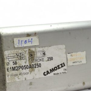 camozzi-61M2P050A0250-pneumatic-cylinder(used)-1
