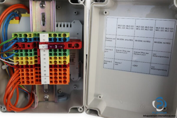 leuze-ML2R-RM2-relay-module-(used)-2
