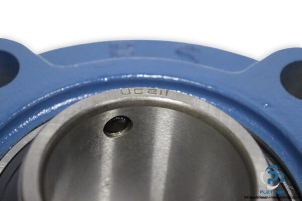 fs-UCFC-211-round-flange-ball-bearing-unit-new-carton-2