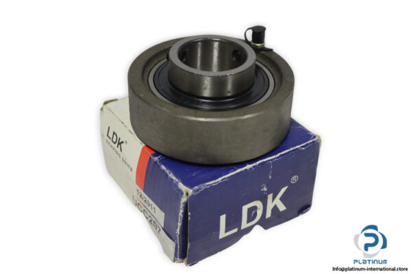 ldk-UCC207-cartridge-ball-bearing-unit-new-carton