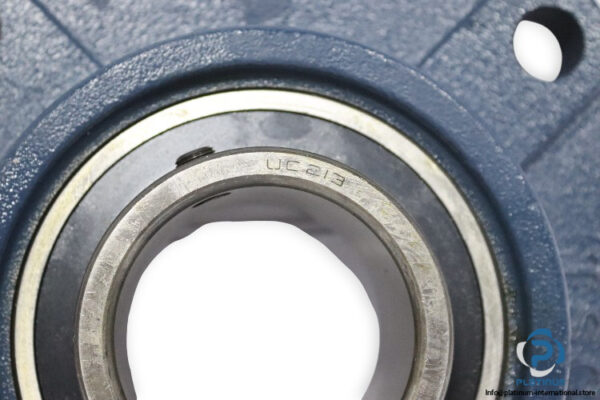 tsc-UCF-213-four-bolt-square-flange-unit-new-carton-2