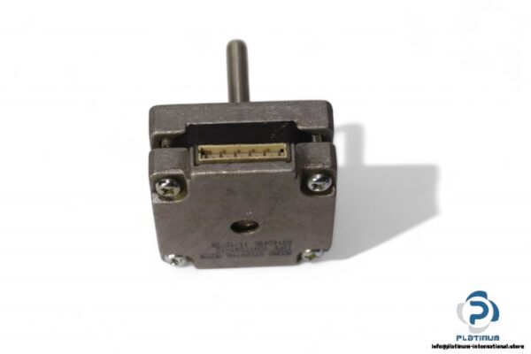 moons-16HY7001-13-60142496-stepper-motor(new)-1