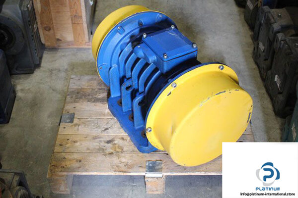 visam-spv-55-0-b_rn-01-electric-vibrator-2