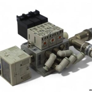 smc-VV4QD15-OAU01499-manifold-block-(New)-1