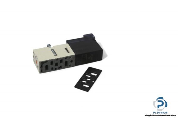 smc-VV4QD15-OAU01499-single-solenoid-valve-(New)