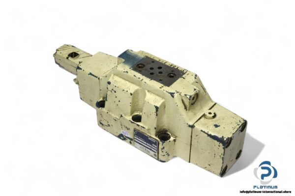 bosch-0811404430-servo-solenoid-valve-(Used)