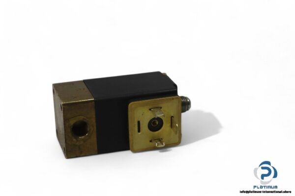 burkert-311-C-02.0-B-MS-direct-acting-solenoid-valve-(Used)-2