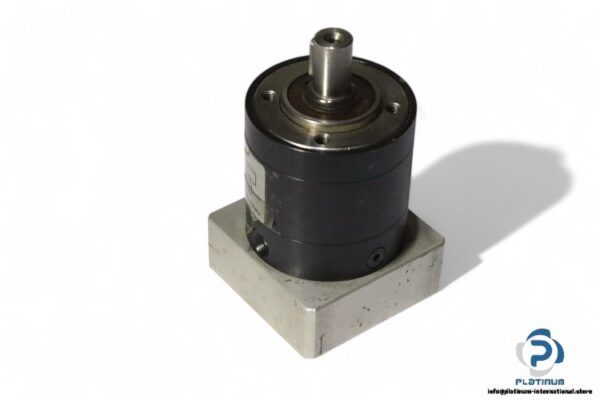 BONFIGLIOLI-MP-053.1.7.15.14.30.50.70-planetary-gearbox(used)