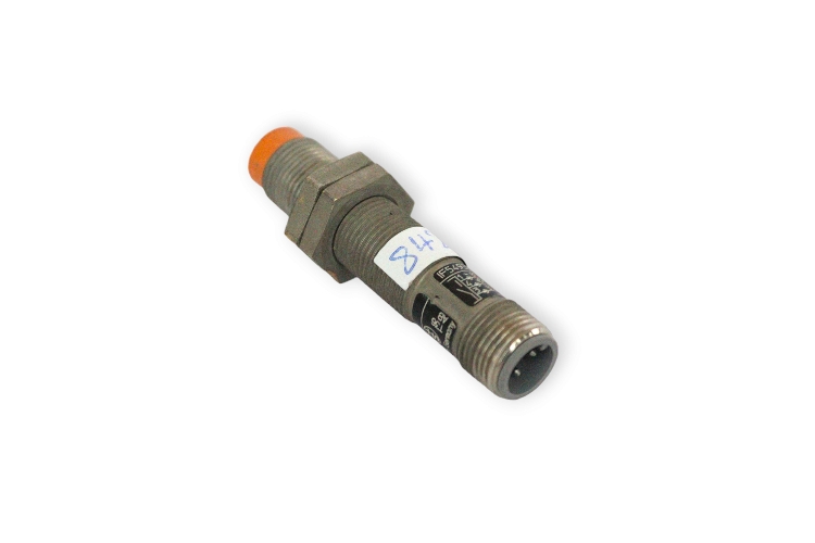 Ifm-IF5493-inductive-sensor-(used)
