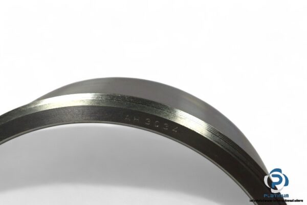 skf-AH-3034-withdrawal-sleeve-new-carton-1