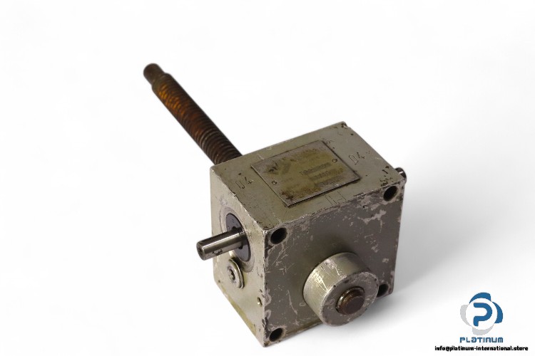 unimec-TPR-204-screw-jack(used)-1