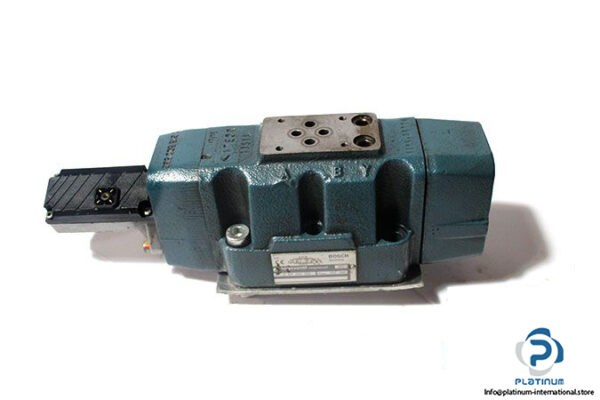 bosch-0-811-404-306-directional-control-valve-pilot-operated