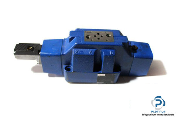 rexroth-0811404457-directional-control-valve-pilot-operated