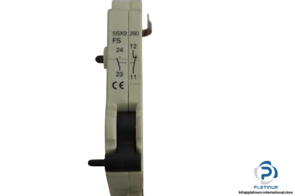 siemens-5SX9-260-miniature-circuit-breaker-(new)-1