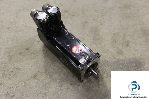 schneider-SH30552P02A2000-servo-motor